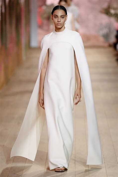 prix robe dior haute couture|Dior haute couture fall 2023.